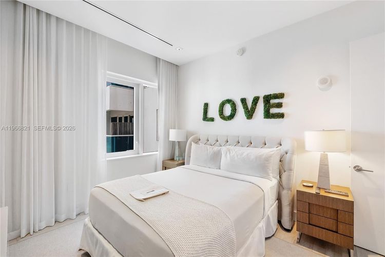 1 Hotel & Homes #PH-1612 image #39