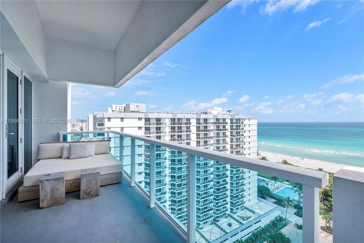 1 Hotel & Homes #PH-1612 image #47