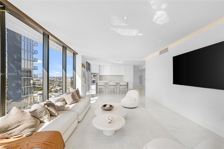 Aria Reserve South Tower #4007 image #16