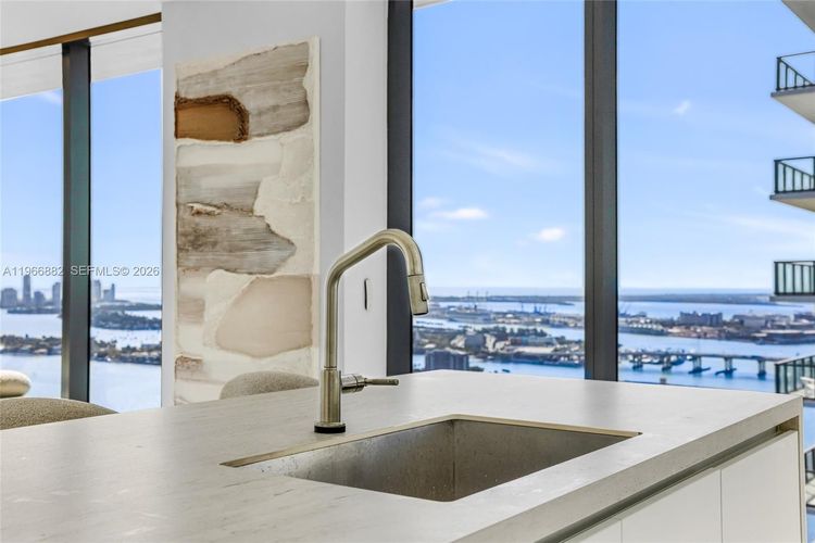 Aria Reserve South Tower #4007 image #25