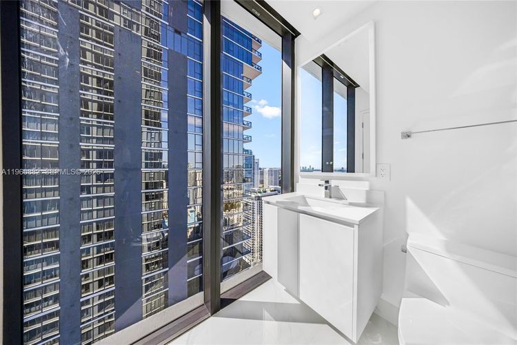 Aria Reserve South Tower #4007 image #50