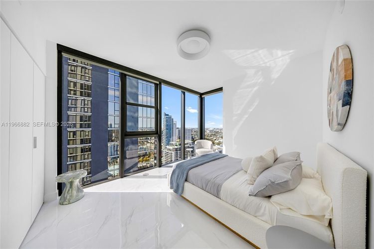 Aria Reserve South Tower #4007 image #52