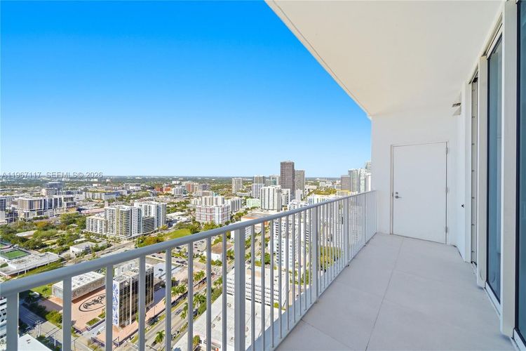 Paramount Bay #3407 image #22