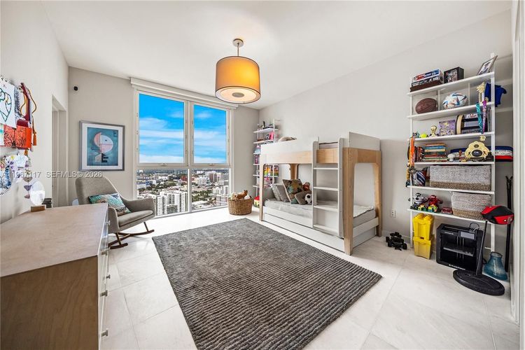 Paramount Bay #3407 image #23