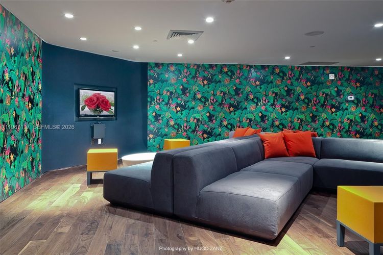 Paramount Bay #3407 image #36