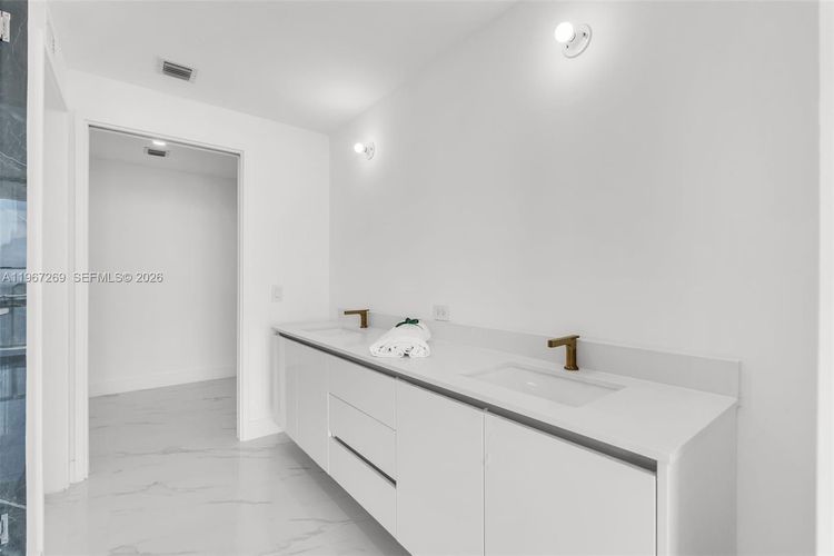 Aria Reserve South Tower #1806 image #15