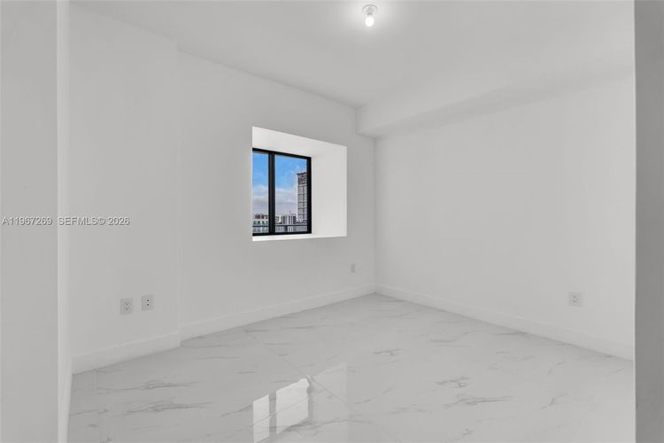 Aria Reserve South Tower #1806 image #21