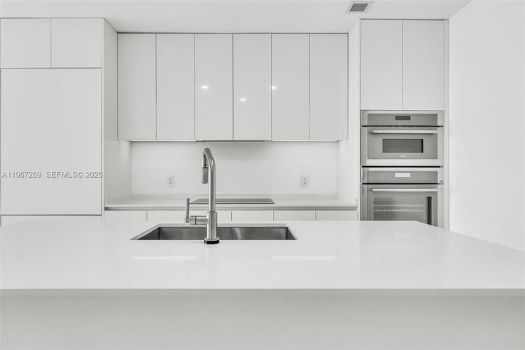 Aria Reserve South Tower #1806 image #27