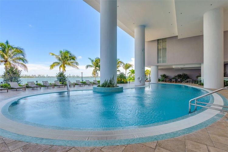 Aria Reserve South Tower #1806 image #43