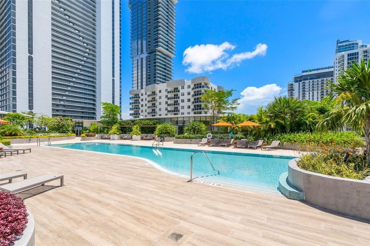 Aria Reserve South Tower #1806 image #60