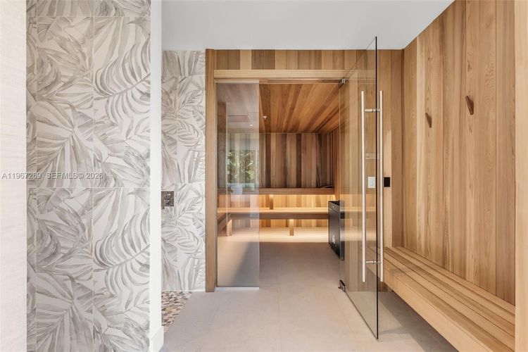 Aria Reserve South Tower #1806 image #67