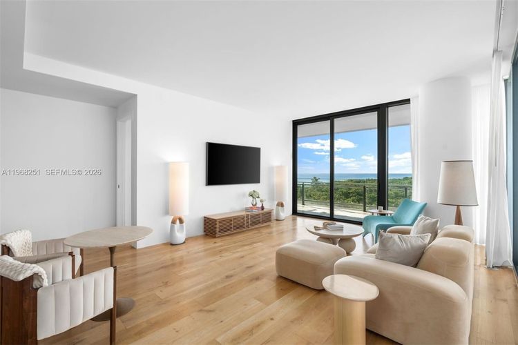 Eighty Seven Park #606 image #18