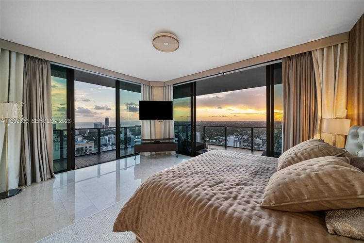 Rise Brickell City Centre #3801 image #15