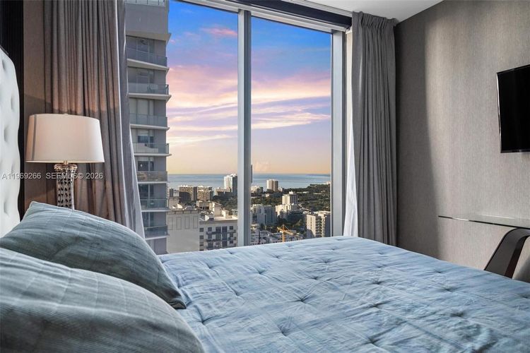 Rise Brickell City Centre #3801 image #19