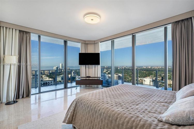 Rise Brickell City Centre #3801 image #32