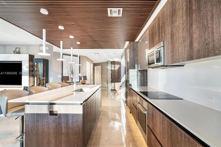 Rise Brickell City Centre #3801 image #8