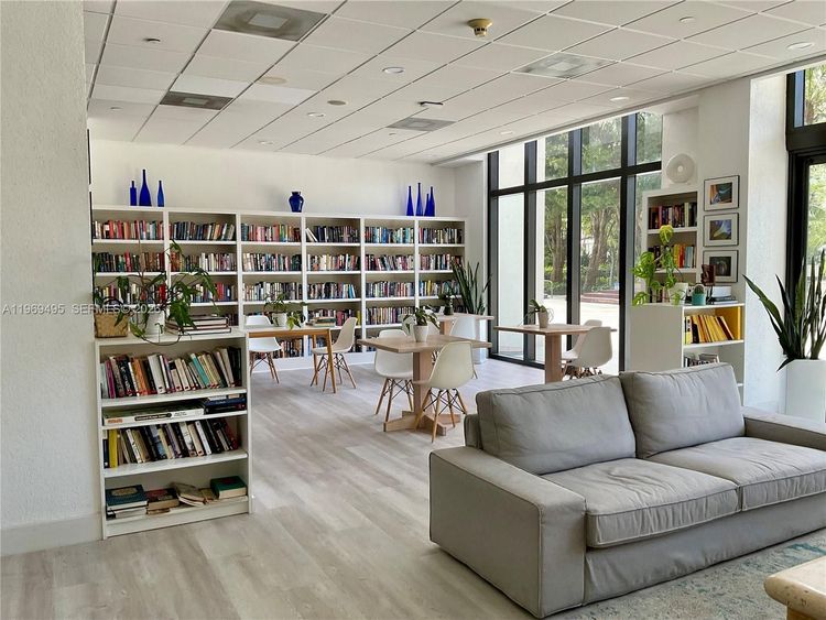 Costa Bella #1602 image #13