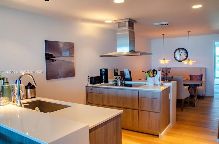 Oceana Key Biscayne #406N image #14