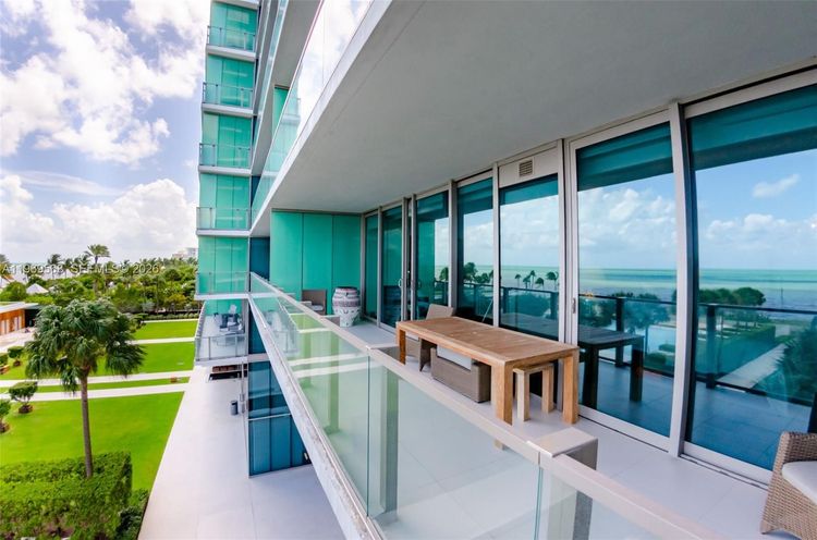 Oceana Key Biscayne #406N image #32