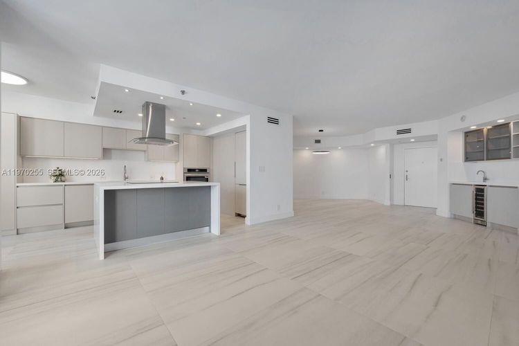 Williams Island 3000 #2504 image #13