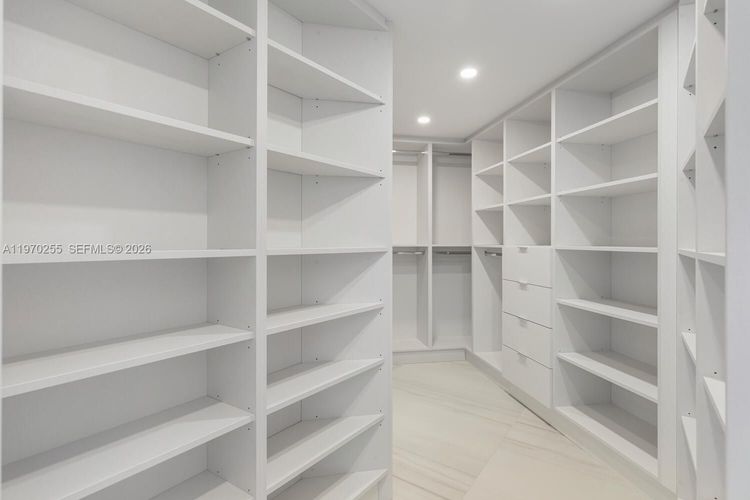 Williams Island 3000 #2504 image #26