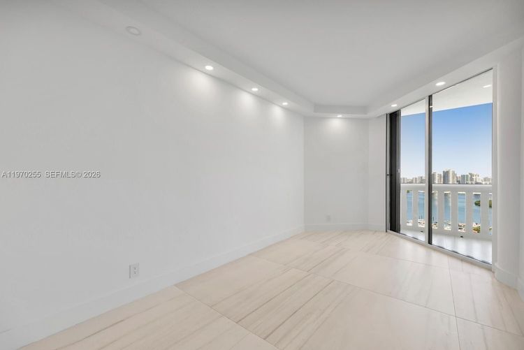 Williams Island 3000 #2504 image #29