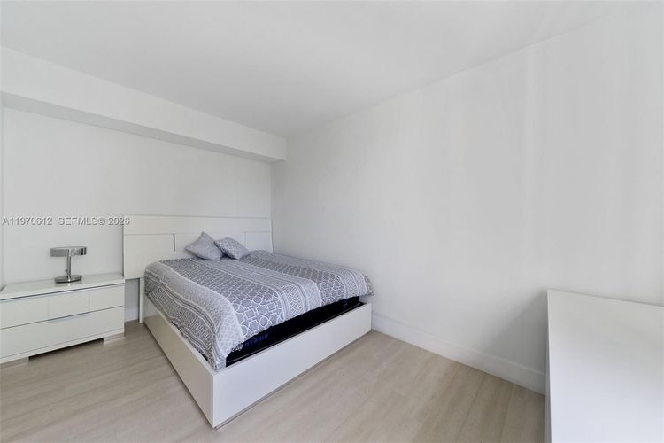 Roney Palace #338 image #14