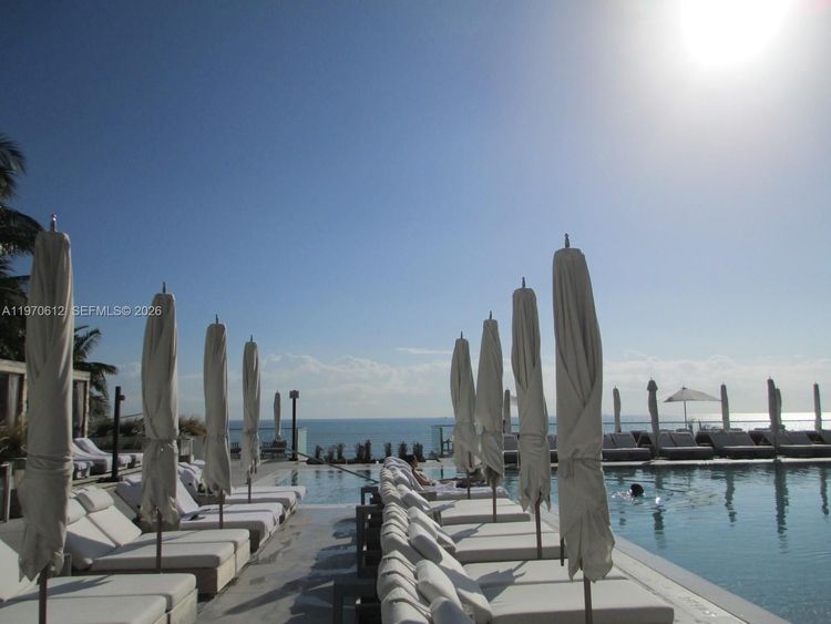 Roney Palace #338 image #31