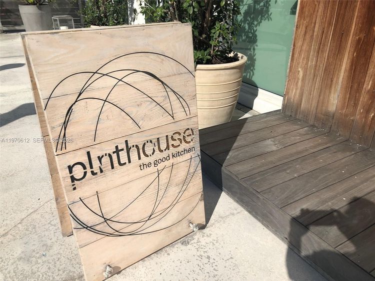 Roney Palace #338 image #38