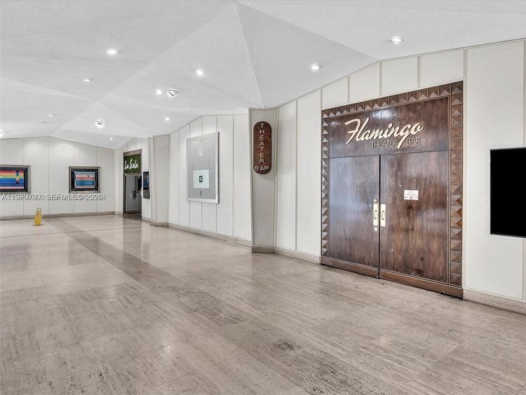 Four Ambassadors #303 image #17