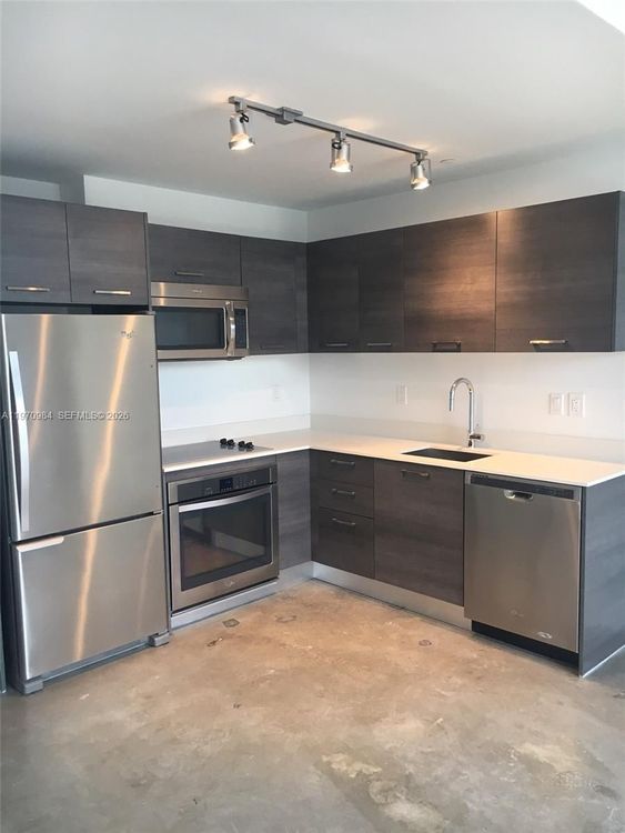 Centro #1109 image #8