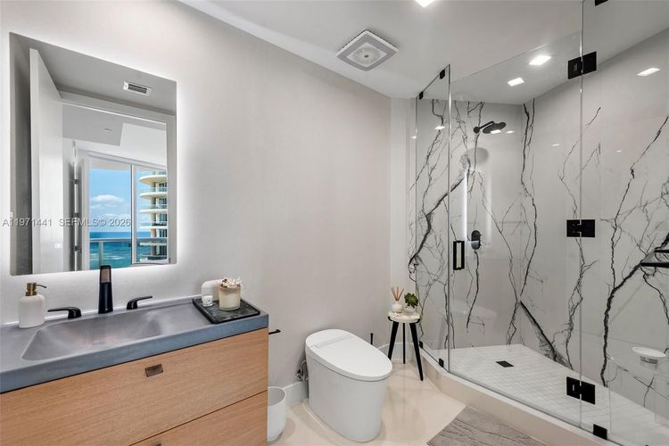 Trump Tower 1 #803 image #21