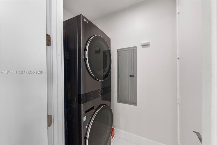 Trump Tower 1 #803 image #24