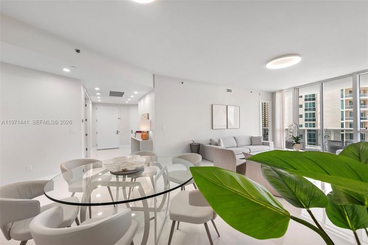 Trump Tower 1 #803 image #9