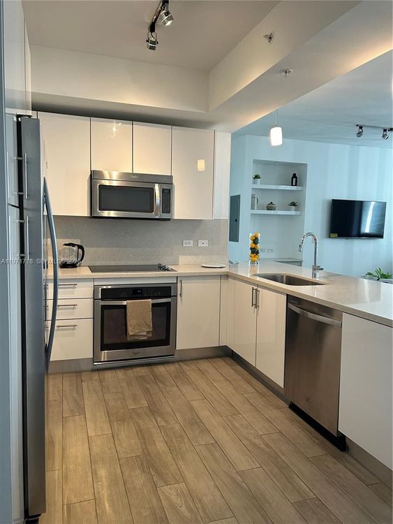 Nine at Mary Brickell Village #2114 image #12