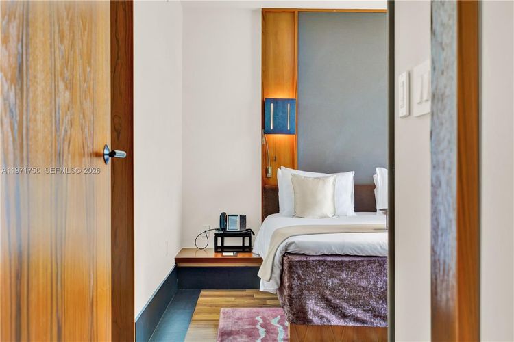 Setai #1805 image #18