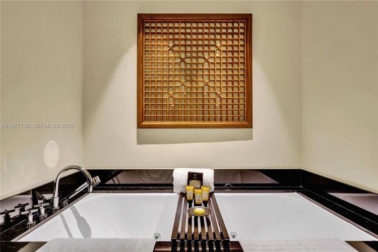 Setai #1805 image #28