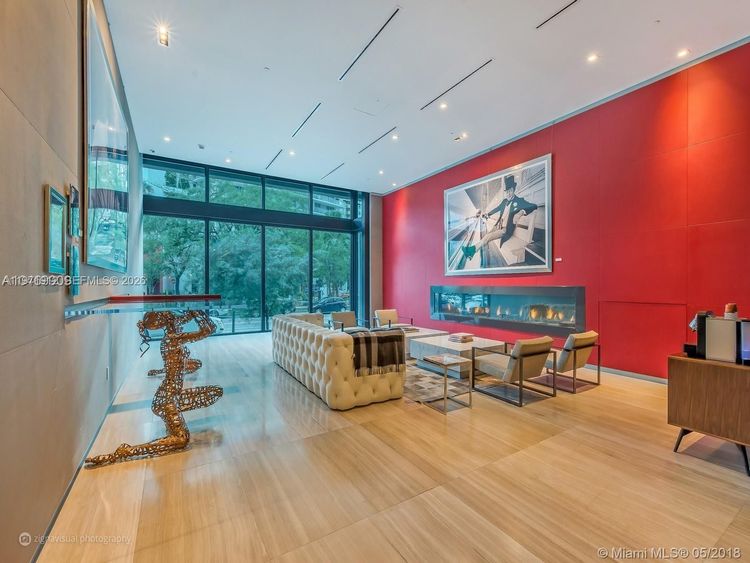 The Bond #4009 image #41