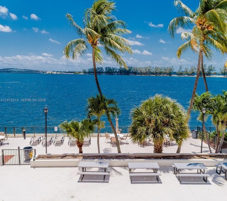 Brickell Bay Club #308 image #8