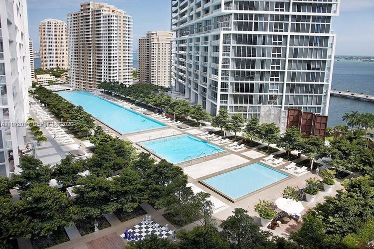 Icon Brickell II #1810 image #6