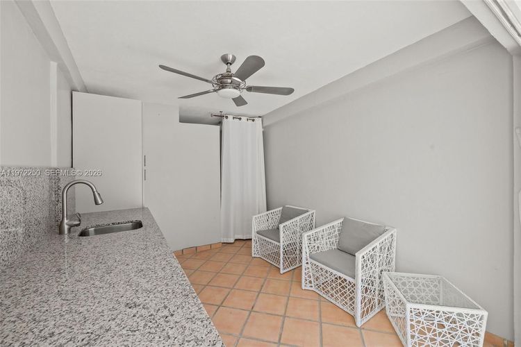 Executive #CU2 image #6