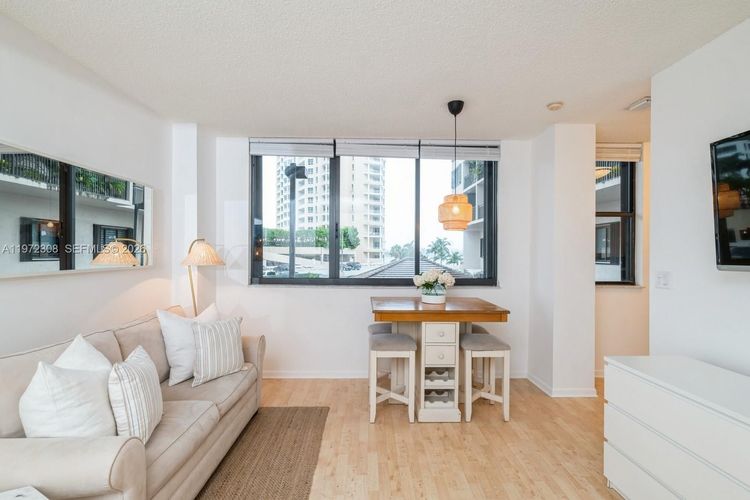 Brickell Key II #504 image #10