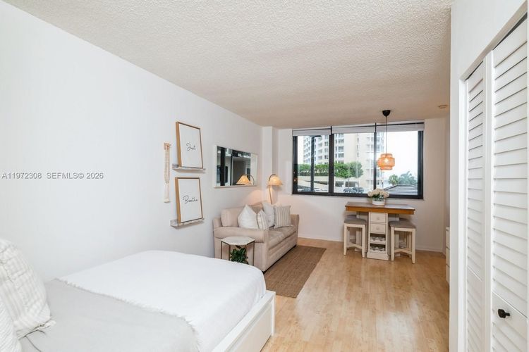 Brickell Key II #504 image #16