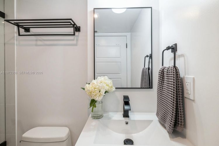 Brickell Key II #504 image #17