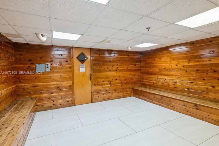 Brickell Key II #504 image #9