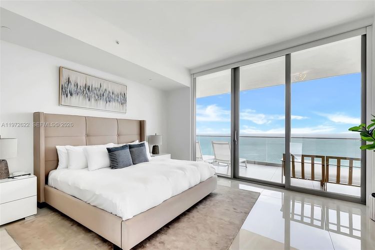 Residences by Armani Casa #3304 image #8