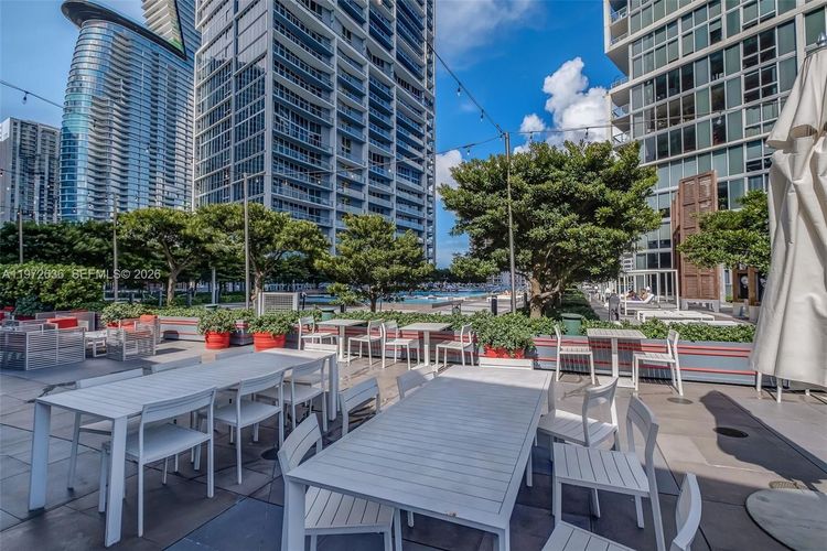 Icon Brickell II #2201 image #29