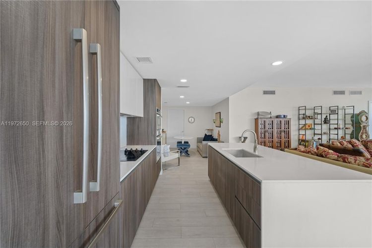 Aria on the Bay #2112 image #14