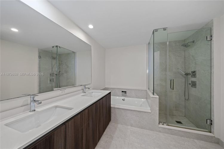 Aria on the Bay #2112 image #28