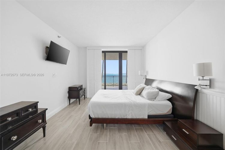 Brickell Key II #222 image #15